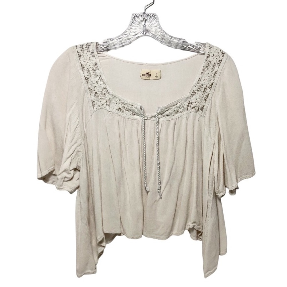 White Hollister Crop Top - Picture 3 of 9